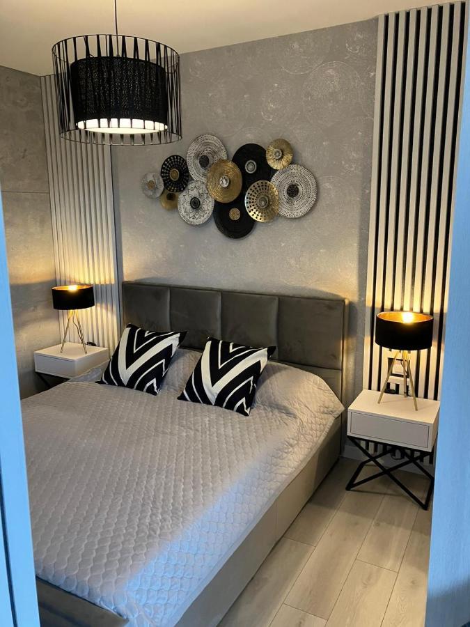 غدينيا Apartport Nowoczesne Apartamenty المظهر الخارجي الصورة