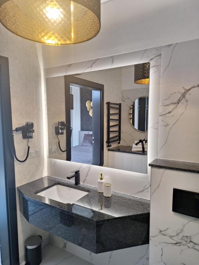 غدينيا Apartport Nowoczesne Apartamenty المظهر الخارجي الصورة